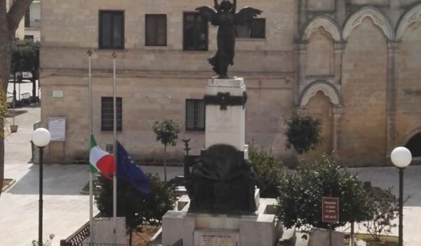 8bfa4b98 c71c 48ab 8bcf f1477aebe5c0